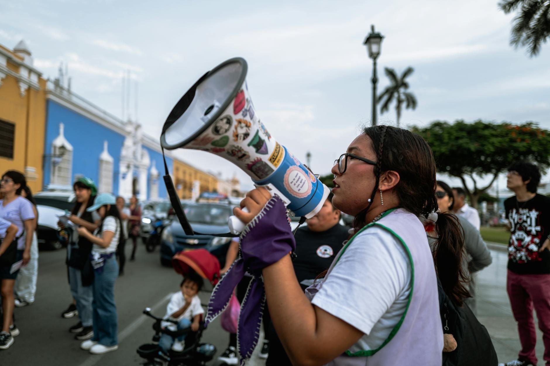 Internacional Grito de Libertad en Irán Resuena e Caribe - El Farol al Día