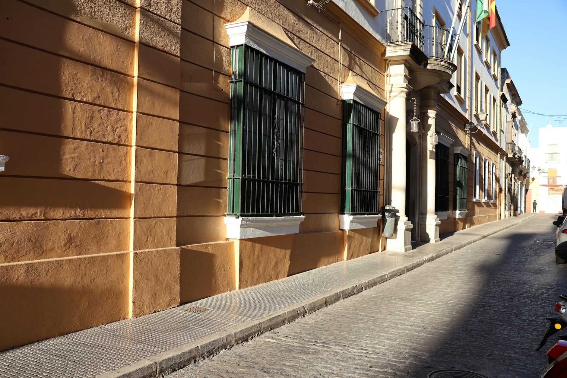 Espectáculos Joven de Los Mina Firma Contrato Mi RD - El Farol al Día