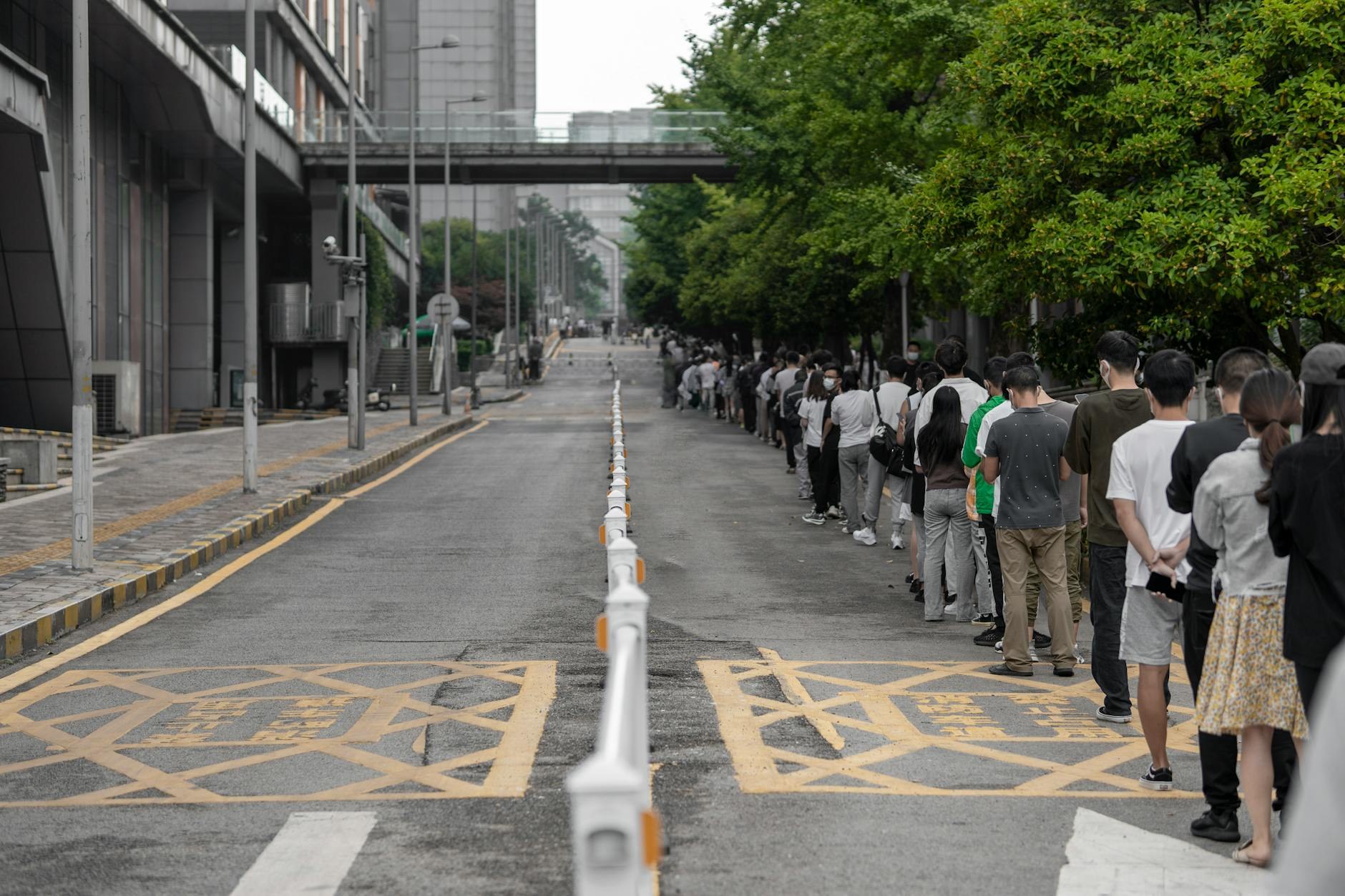 Noticias 182 Mil Cédulas Entregadas: ¿Suficiente  Santo Domingo Este - El Farol al Día