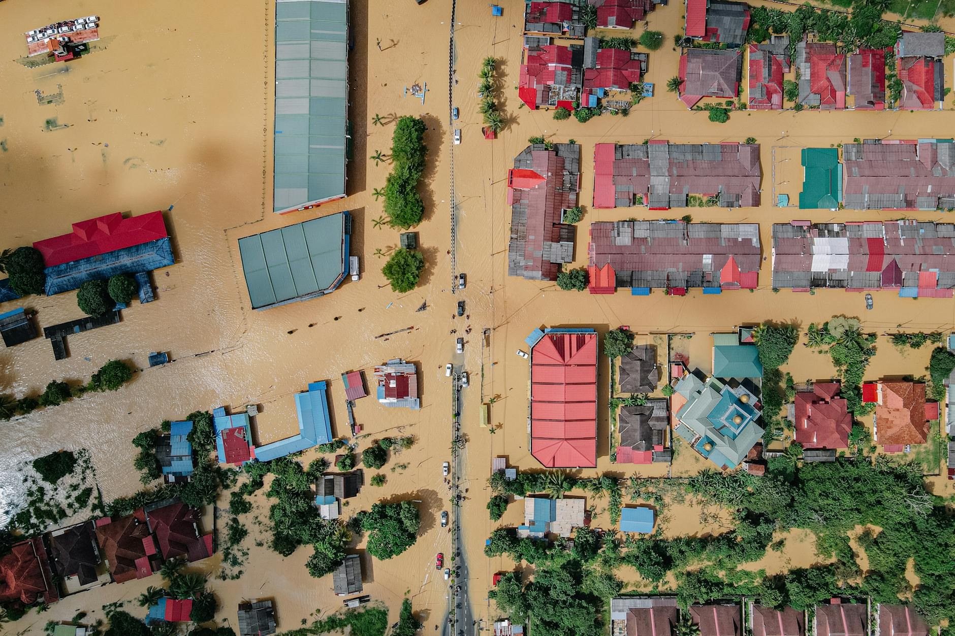 Noticias 88% de Presas Llenas: ¿Más Inundaciones  Santo Domingo Este - El Farol al Día