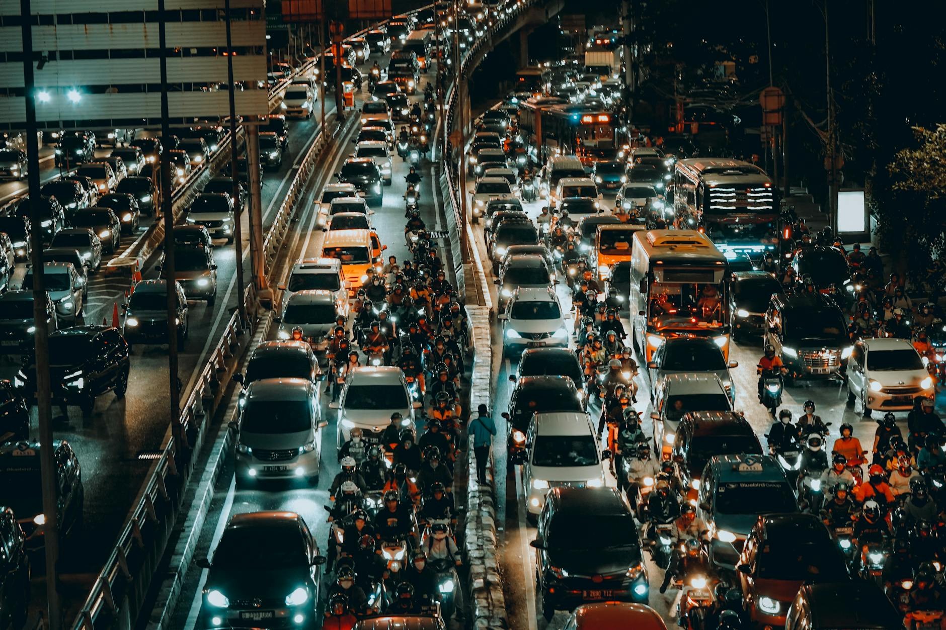 Noticias Caos vial SDE: Nuevo corredor atormenta  Santo Domingo Este - El Farol al Día