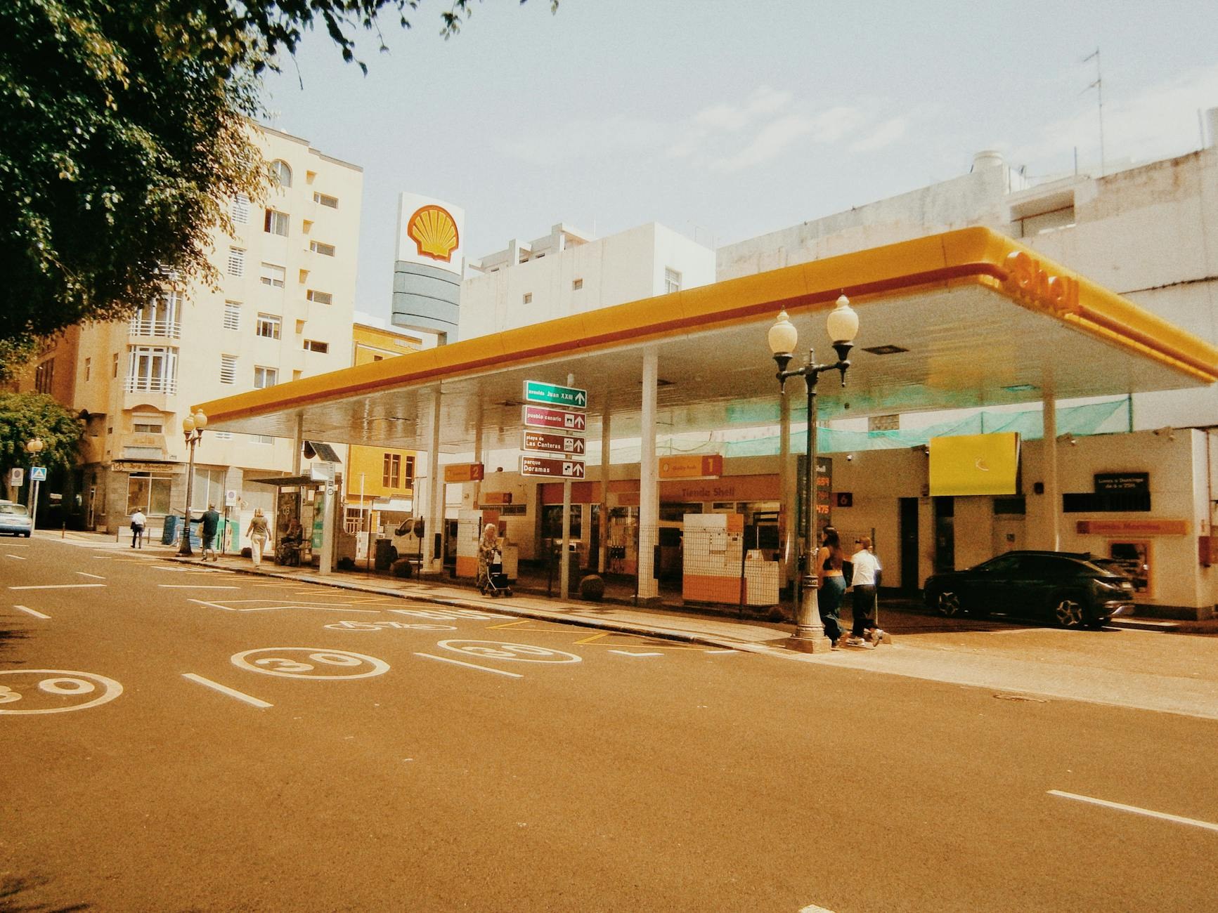 Noticias Gobierno advierte alza combustibles SDE; Santo Domingo Este - El Farol al Día