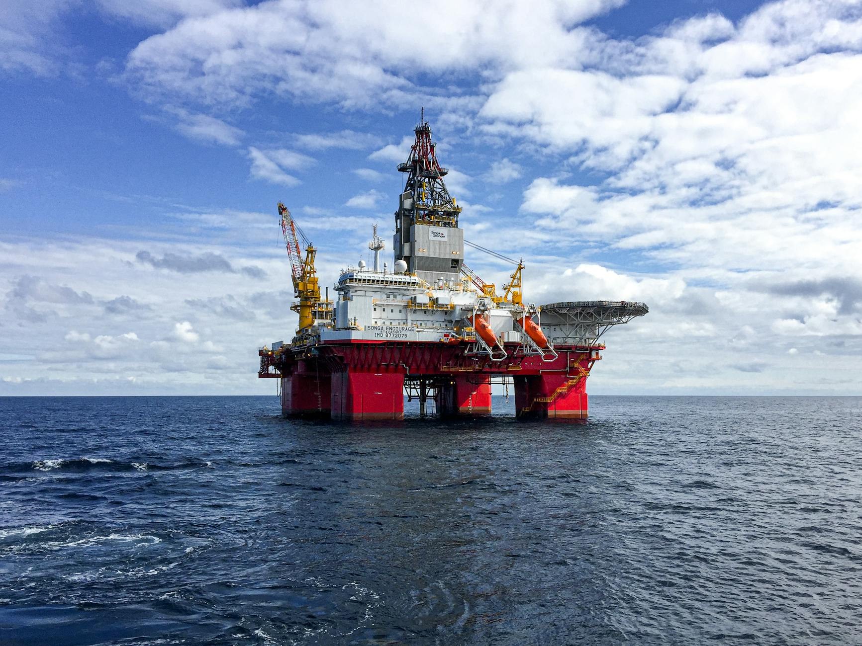 Noticias RD EXPLORA PETRÓLEO EN GUYANA: ¿BAJARÁN  Santo Domingo Este - El Farol al Día