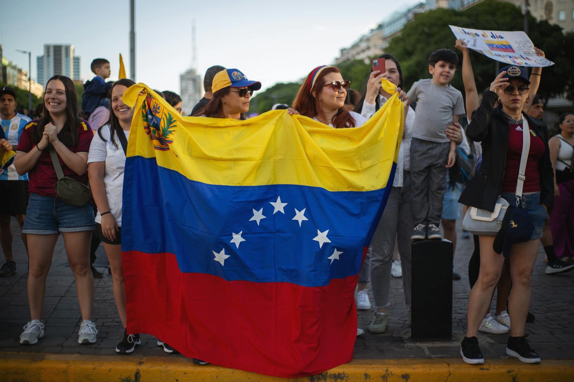 Internacional Tragedia Venezolana SDE: Madre Muer Caribe - El Farol al Día