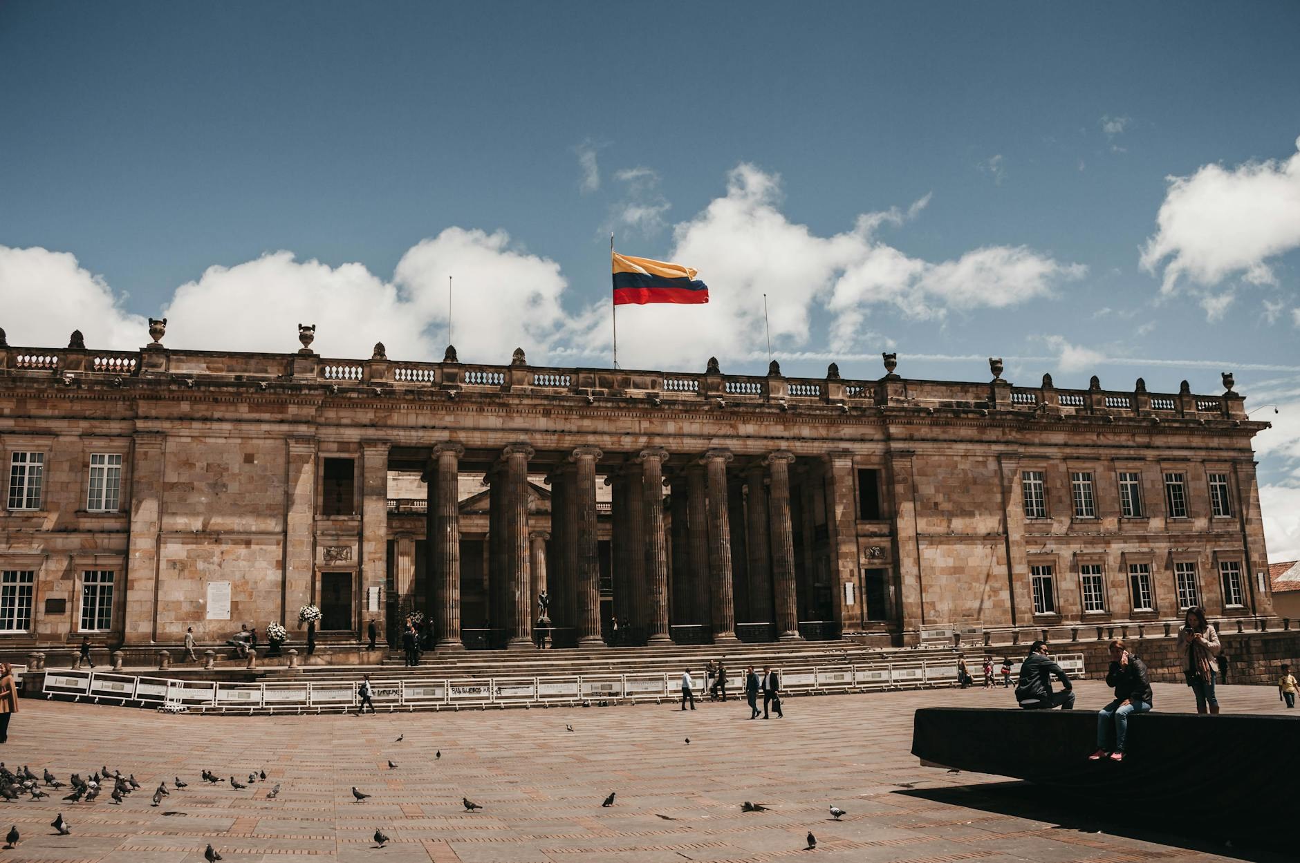 Internacional Petro Fuerte en Colombia: ¿Qué Pien Caribe - El Farol al Día
