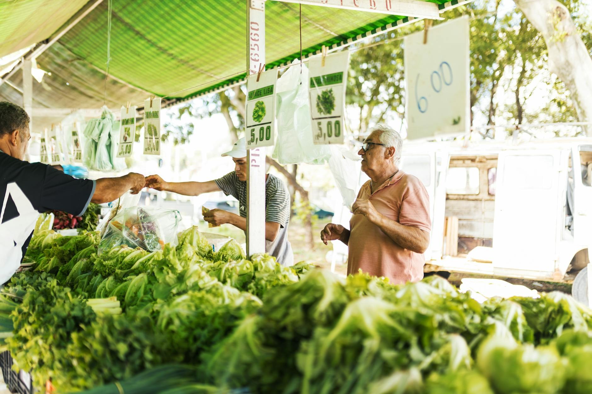 Noticias Aranceles EE.UU. amenazan SDE: ¿Precios  Santo Domingo Este - El Farol al Día