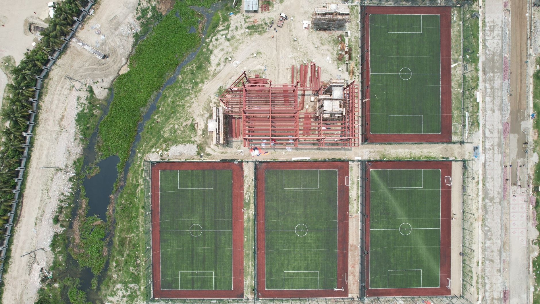 Deportes dominicanos Polideportivo SDE: Sueño Los Mina s - El Farol al Día