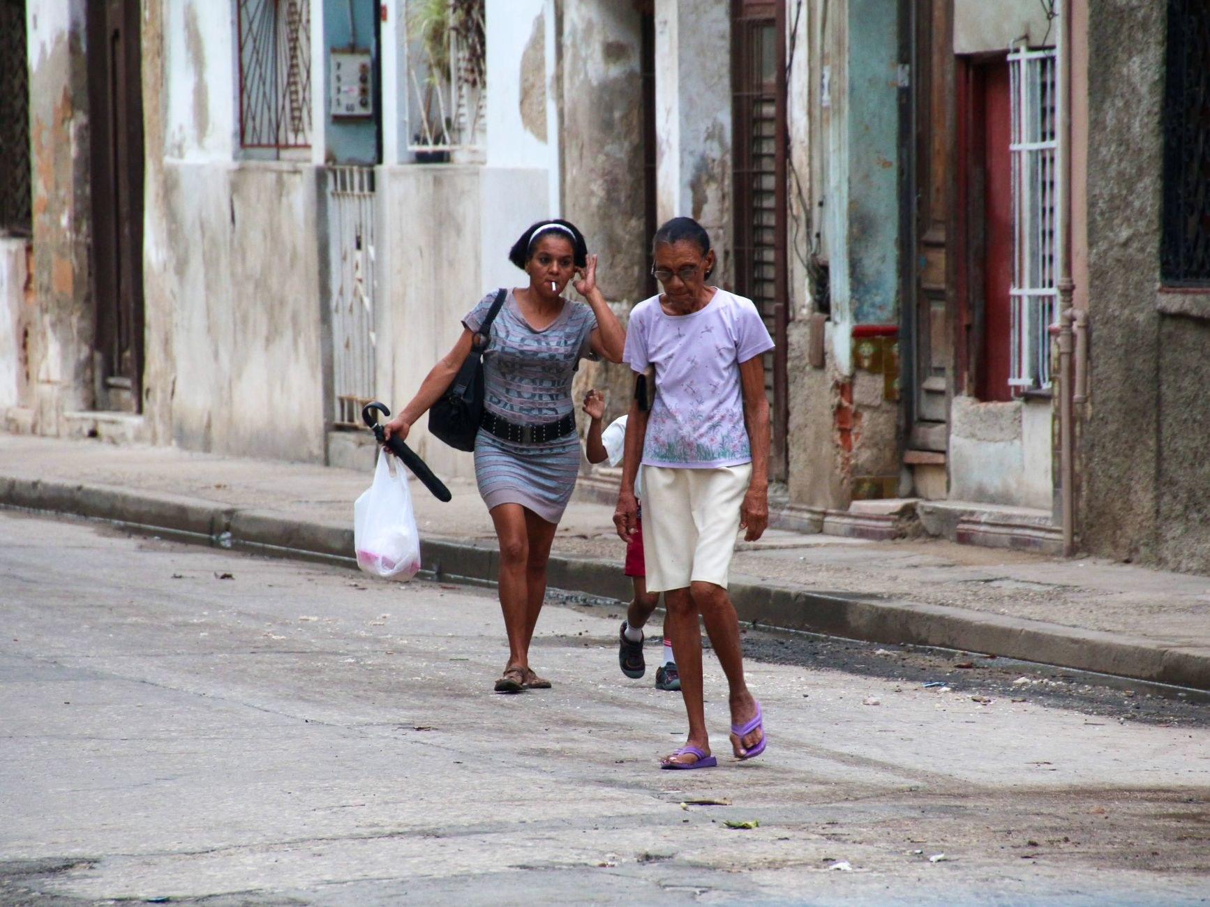 Noticias Uniones Tempranas SDE: 1 de cada 3 mujer Santo Domingo Este - El Farol al Día